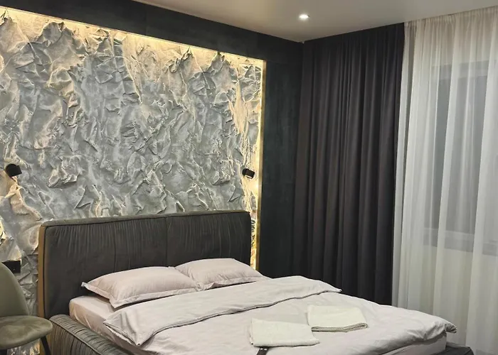 Moyenne Apart Hotel Рівне